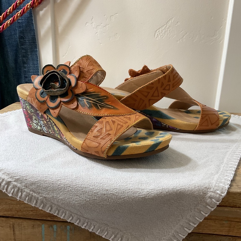 NWOT - L’artiste Floral Embellished Wedge Sandals
